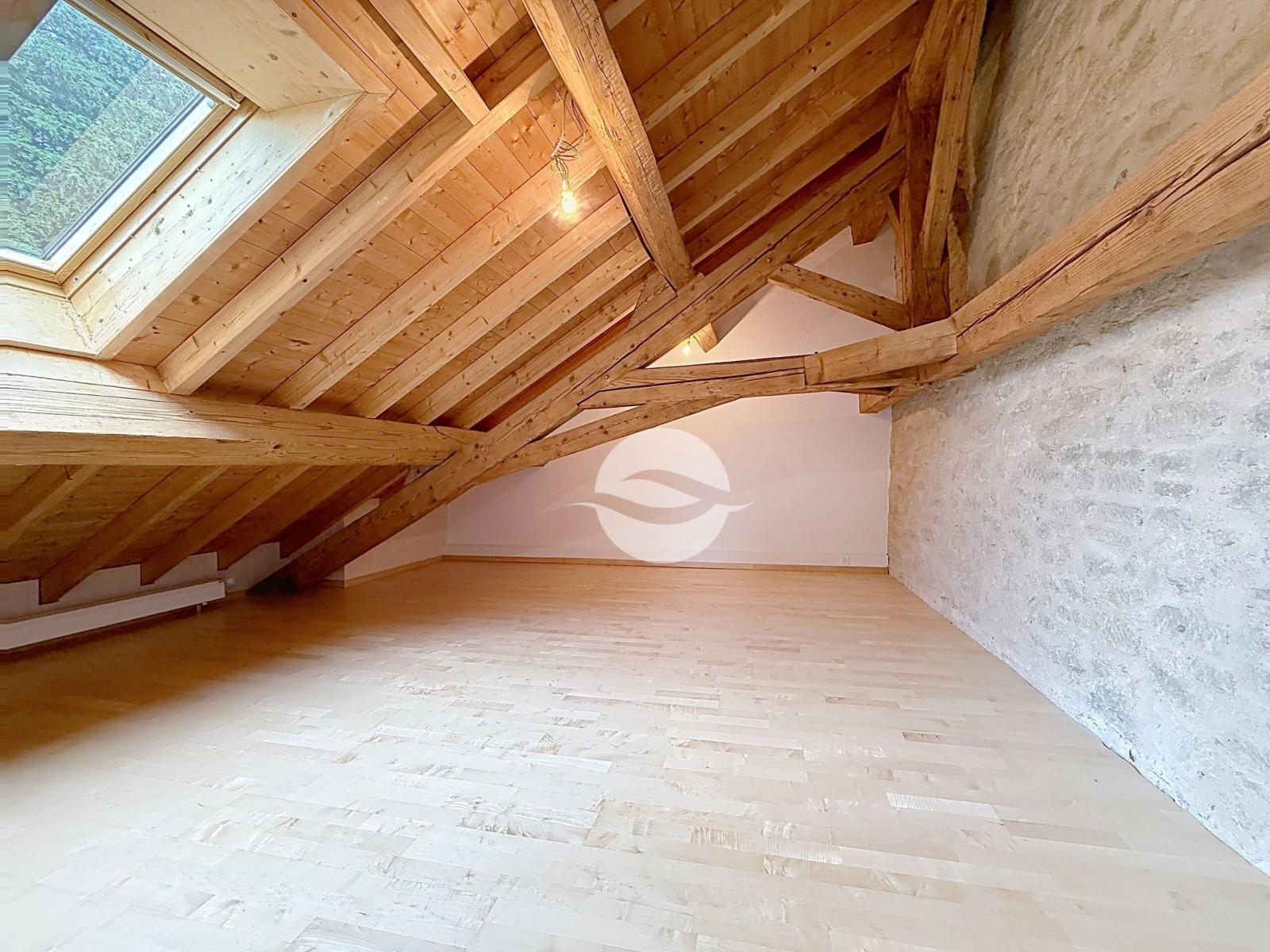 2843_69fc2acceb9167.45671112.jpg