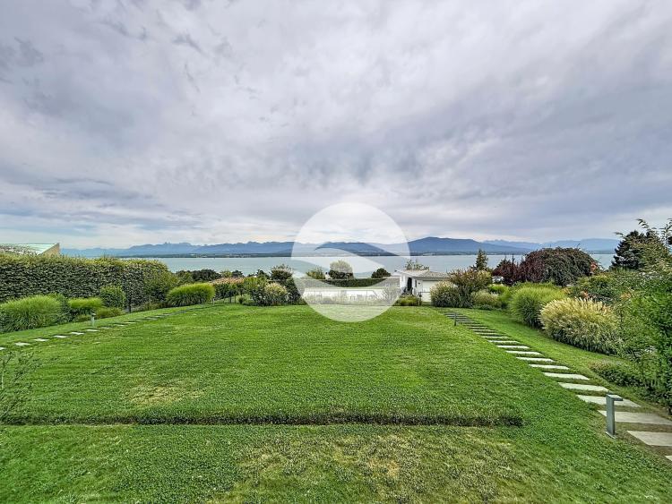Magnifique Duplex Vue lac et Alpes - Piscine et jardin commun