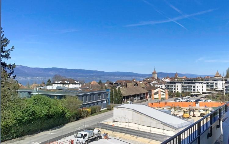 B-201 - Spacieux 3,5 pièces avec vue lac et terrasse privative