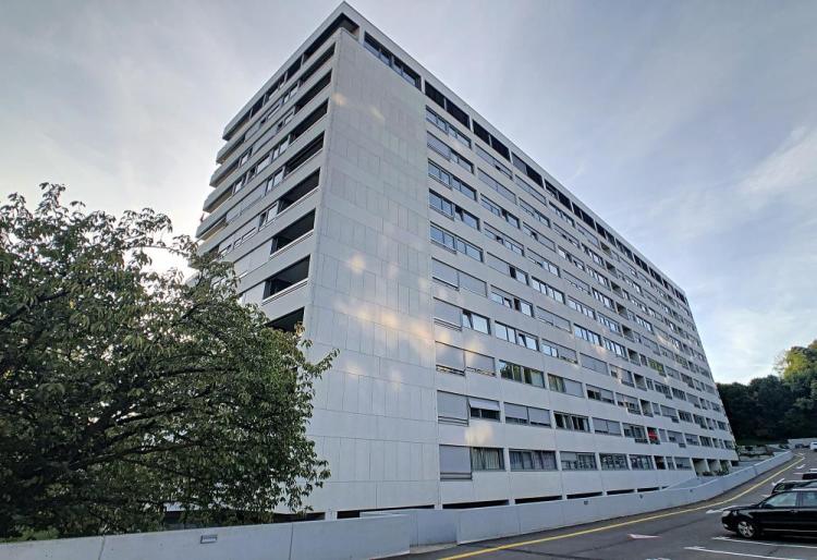 Place de parking extérieure