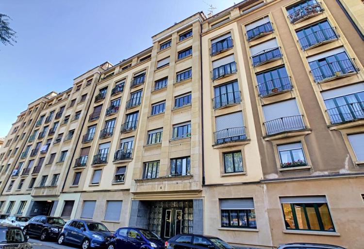 Appartement de 3 pièces au 2ème étage